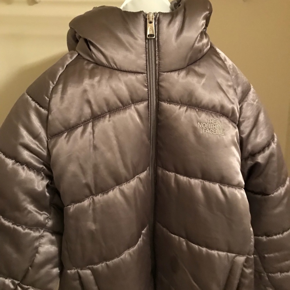 Light grey north face winter coat